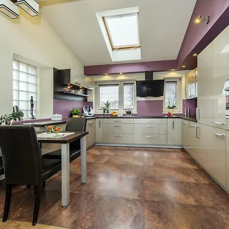 Апартаменты Apartament Debnicki